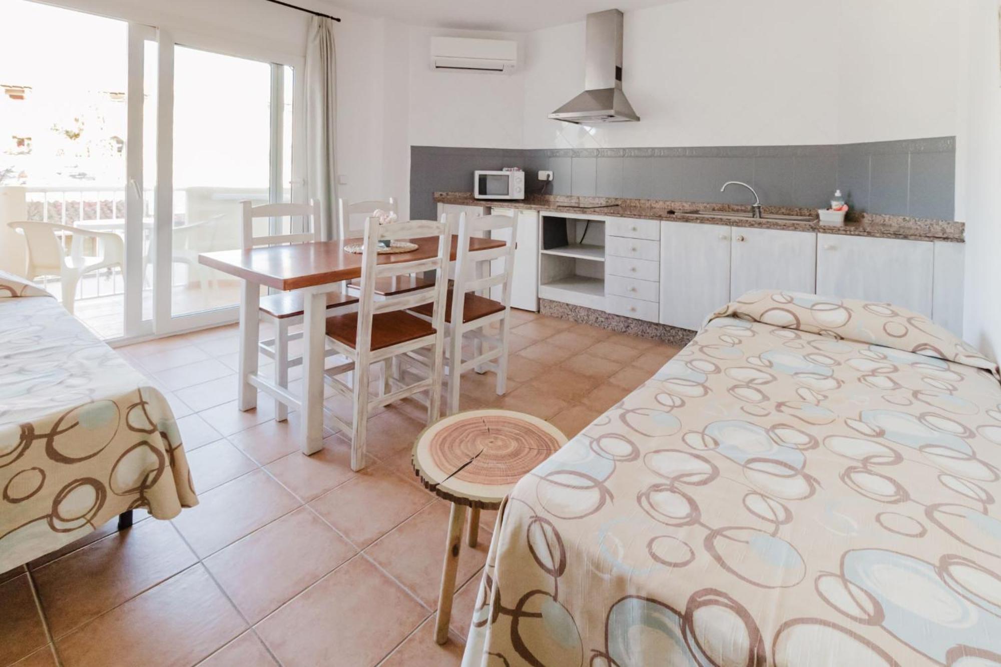Apartamentos Timon - Emar Hotels Es Pujols Zewnętrze zdjęcie